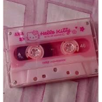 hello kitties :)