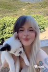 Melanie Martinezzzzzzzzz fans