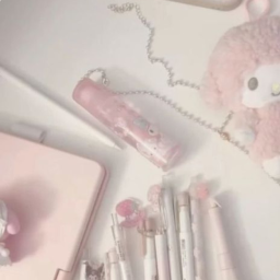 . ๑ ♡ ◞