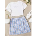 Aesthetic clothing closet’s