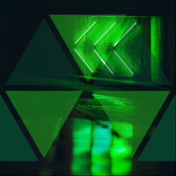 🟢