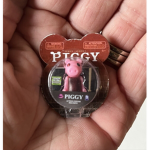 I’m Piggy! I’m so tiny!