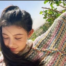 ✿