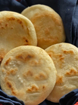 CUSTO’S arepa fun
