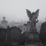 GRAVESTORE