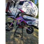 Moto girl