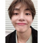 • K-Pop Mini-Shop •
