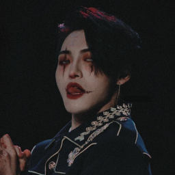 🕷👿🖤