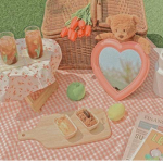 Larva shop