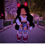 Royale High Chat/Fan Group!!