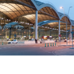A l i c a n t e Airport | Ryan air | L a u d a