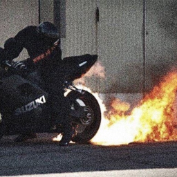 🏍