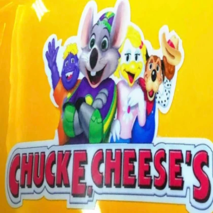 Chuck E Cheese photo ride