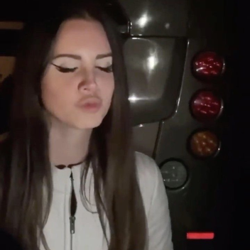 ୨୧ lana del rey