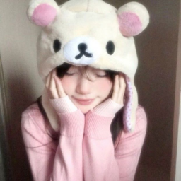 ⋆★‧ ° ˚