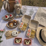 chanx bear cafe