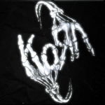 Kaii's clothing.