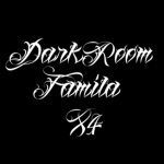 {714} Darkroom Familia