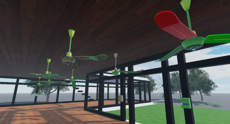 Rusted Green Fan House screenshot 1