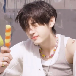 ꒰ ☆🍡 ꒱