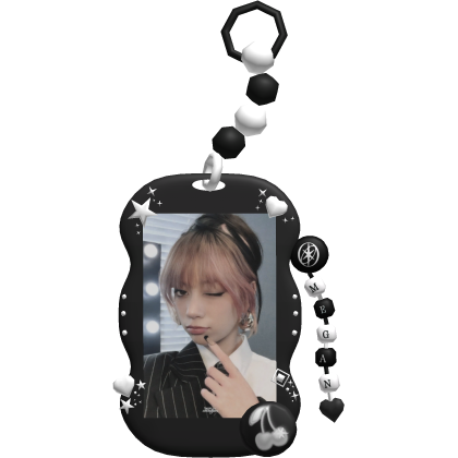 KATSEYE Megan Photocard Kpop Keychain