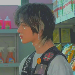 📓