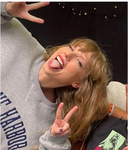 SWIFTIES BY MIA