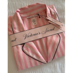 Summers preppy shop