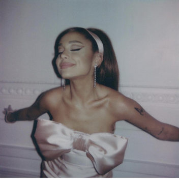 Ariana Grande ♡