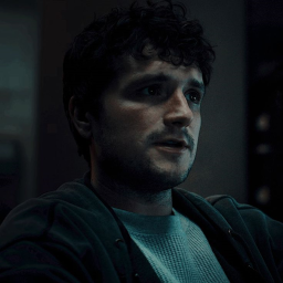 [1 MIL] Cart Ride into Josh Hutcherson icon