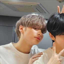 ( ˶ˆᗜˆ˵ )