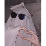 {.*Elles luvs*.}