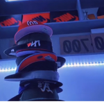 $-Exotic -Ent-$