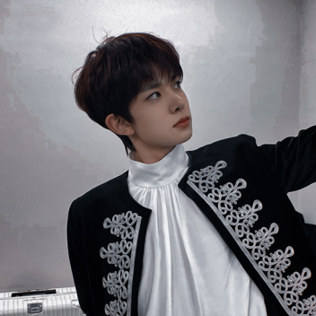 𝓱𝓮𝓮𝓼𝓮𝓾𝓷𝓰