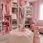 MELODY’s CLOSET <3!!