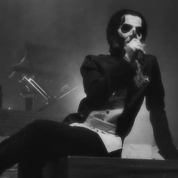 ღ