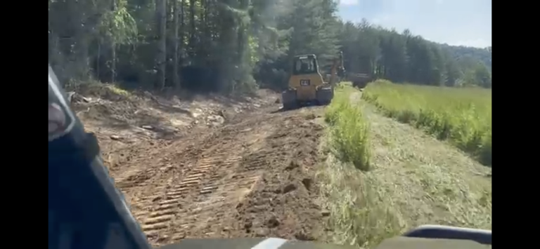 Trainboy0122s farm (legacy) screenshot 3