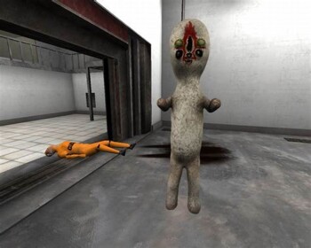 🎉SCPs and Monsters in Area 51 Roleplay🎅