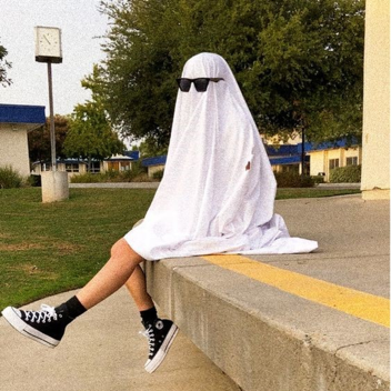 👻