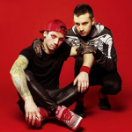 ONLY Twenty One Pilots Fans <3 <3 <3