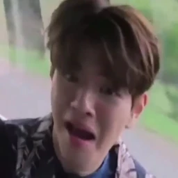 𝗳𝗶𝗳𝘁𝘆-𝘁𝘄𝗼 icon
