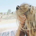 ଓ adorxla Group Thumbnail