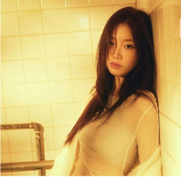 𝕚𝕤 𝕨𝕙𝕒𝕥