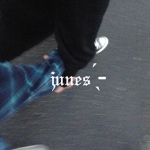 junes ̖́-