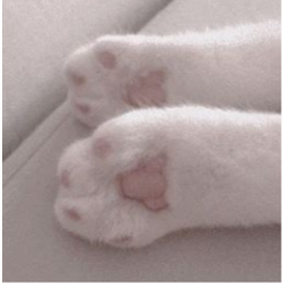 <3