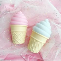🍨