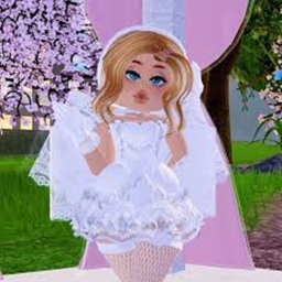 Royale High Trading Discussions!