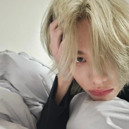 ―୨୧⋆ ˚ icon