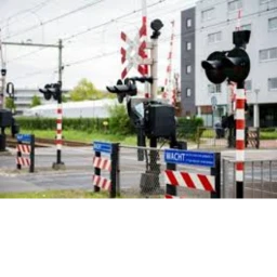 Build a Dutch railroad crossing icon