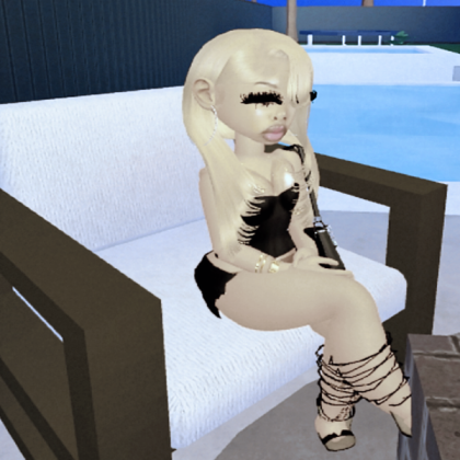 Berry avenue pic of my twin Roblox decal